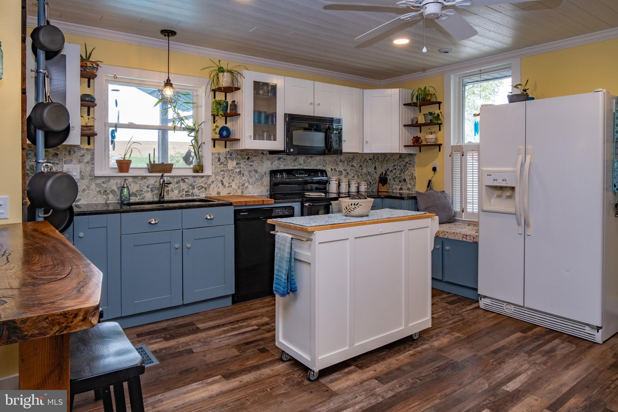 4785 East Prospect Road York, PA 17406 - Photo 13 of 80 Gallery Image 13
