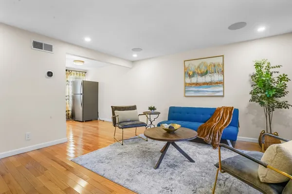 $450,000 | 56 Roberts Drive, Unit 56, Bedford, MA 01730