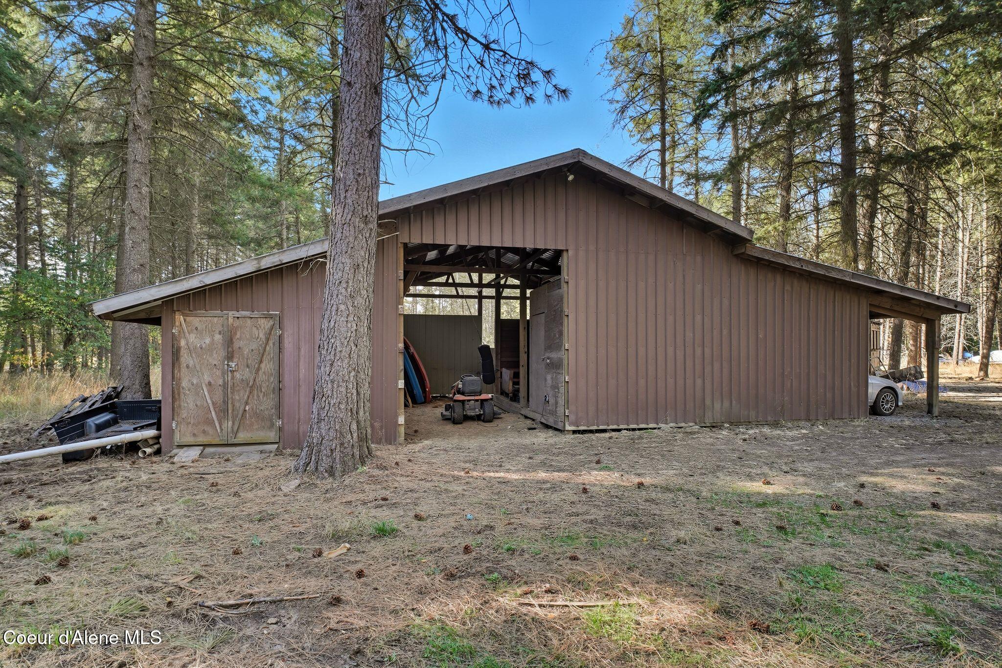 5100 West Golden Avenue Rathdrum, ID 83858 - Photo 25 of 34 Barn