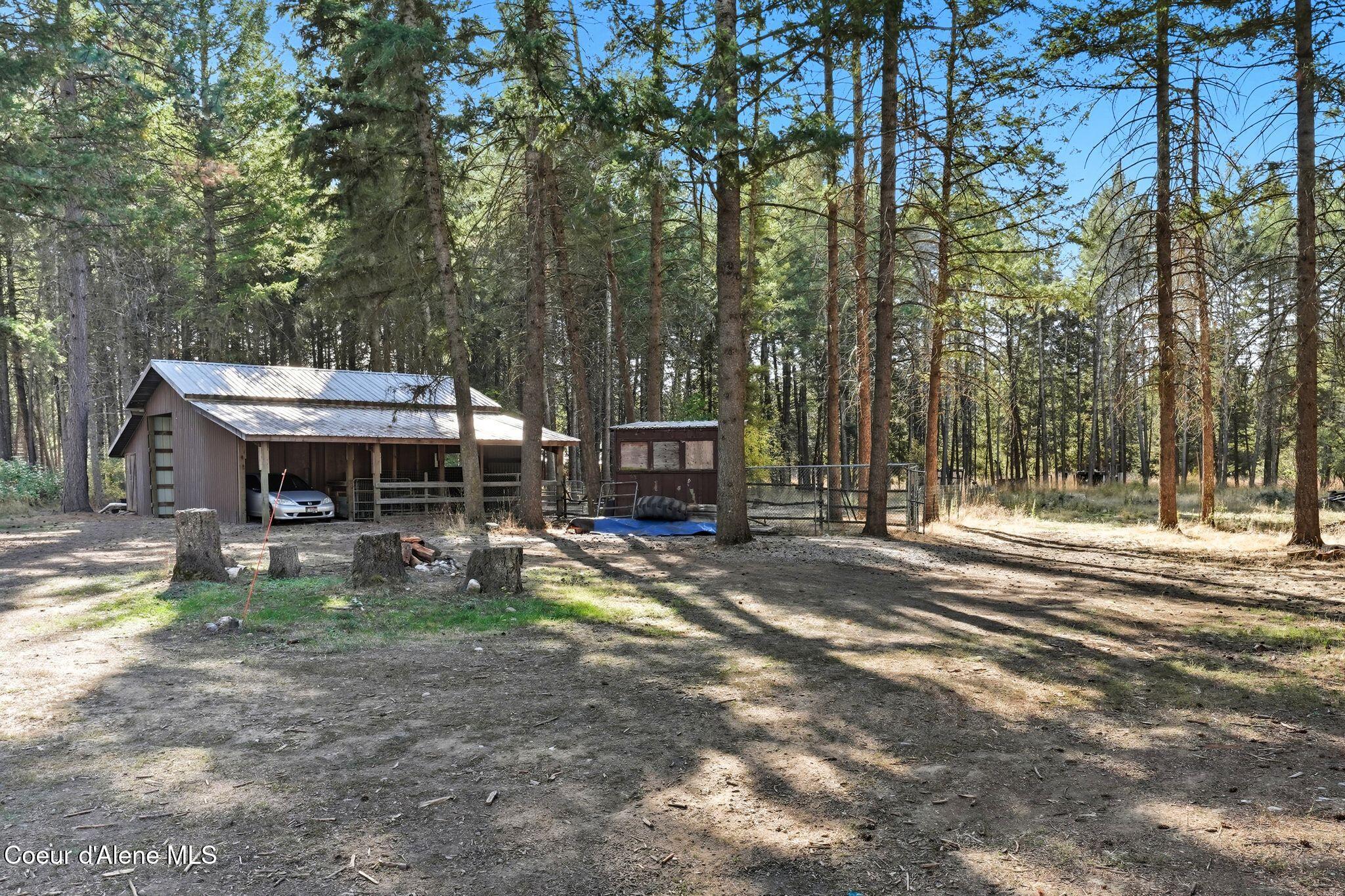 5100 West Golden Avenue Rathdrum, ID 83858 - Photo 26 of 34 Room for animals