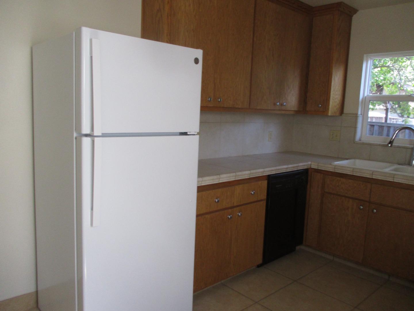 8495 Murray Avenue Gilroy, CA 95020 - Photo 6 of 26