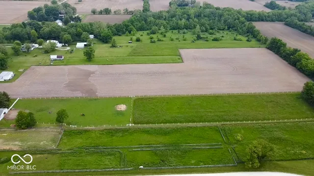 $220,000 | 8202 South 300 East, Markleville, IN 46056