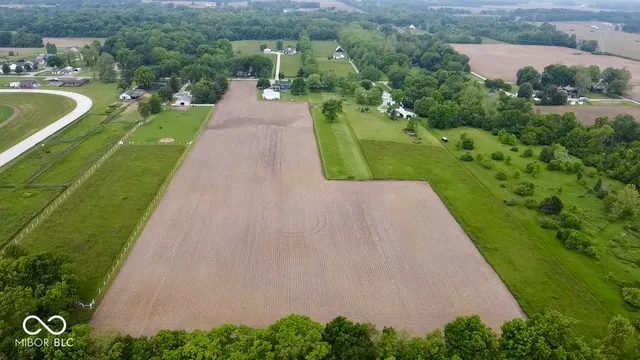 $220,000 | 8202 South 300 East, Markleville, IN 46056