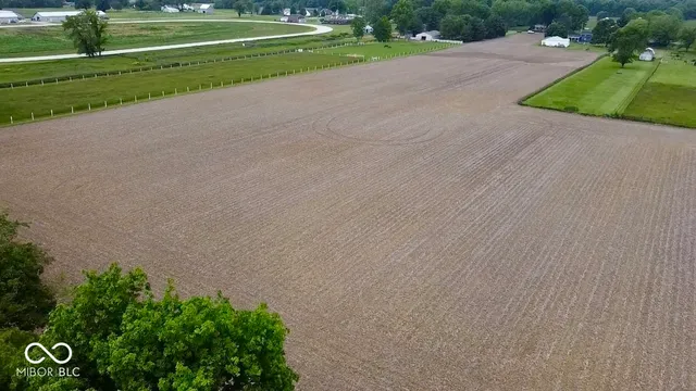 $220,000 | 8202 South 300 East, Markleville, IN 46056