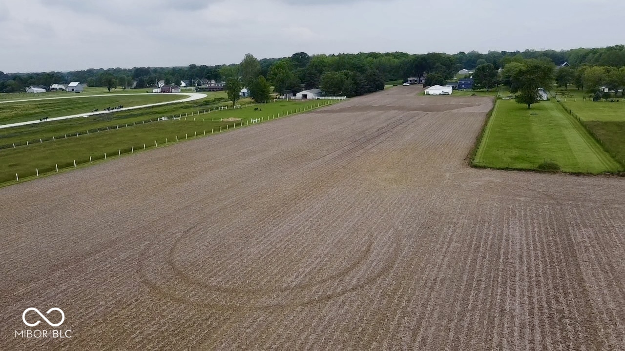 8202 South 300 East Markleville, IN 46056 - Photo 9 of 19