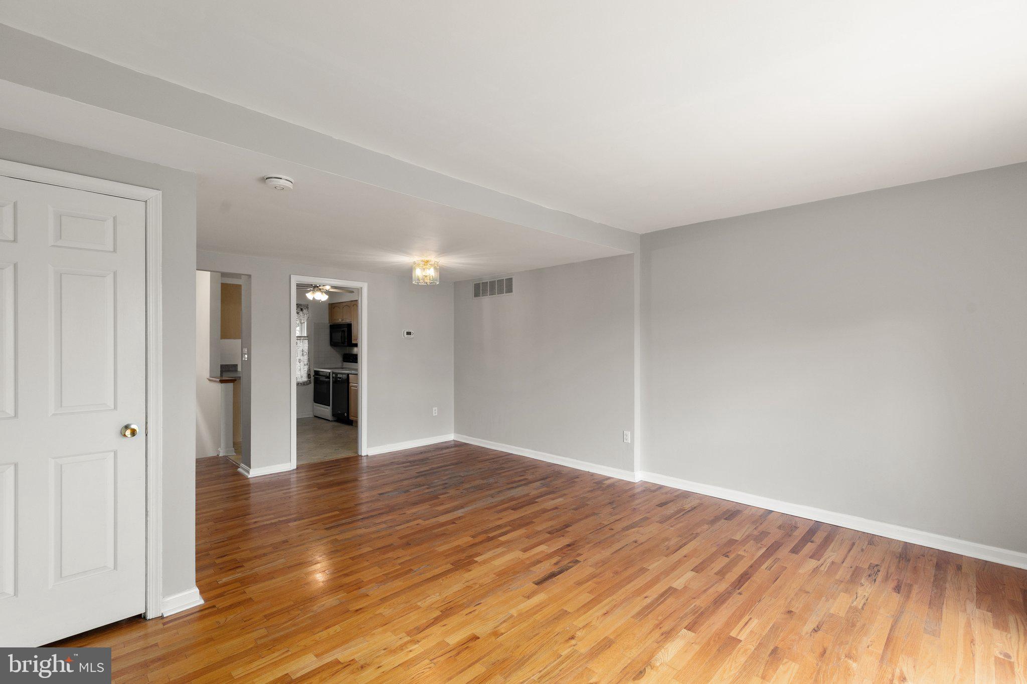 13 Cartwright Court Rosedale, MD 21237 - Photo 8 of 20 Gallery Image 8