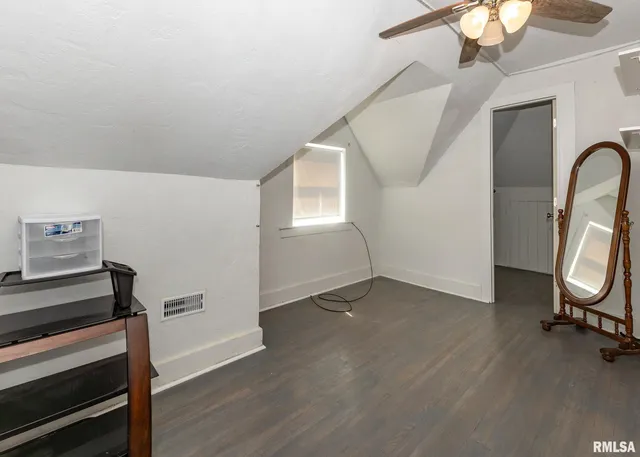 $165,000 | 326 North Vail Street, Geneseo, IL 61254