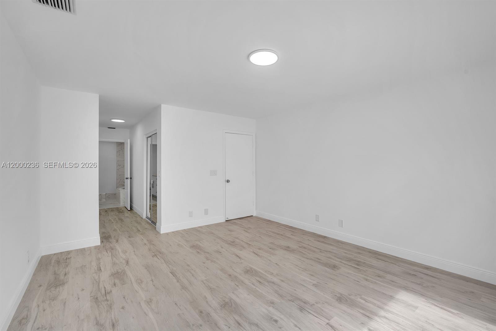 8694 Kimble Way, Unit 8694 Boca Raton, FL 33433 - Photo 11 of 19