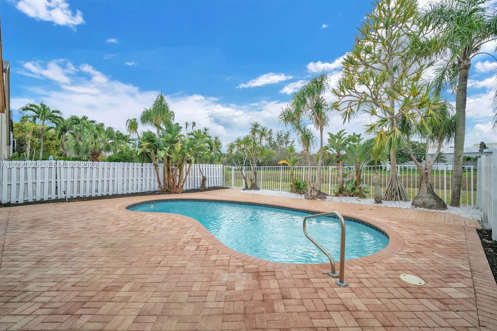 8694 Kimble Way, Unit 8694 Boca Raton, FL 33433 - Photo 17 of 19