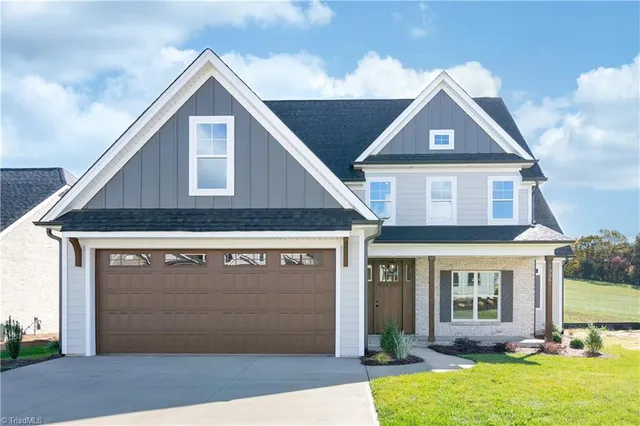 $799,900 | 1336 Maple Chase Lane, Winston-Salem, NC 27106