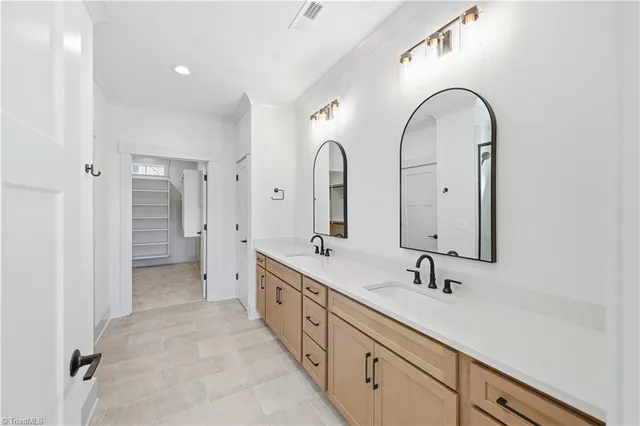 $799,900 | 1336 Maple Chase Lane, Winston-Salem, NC 27106