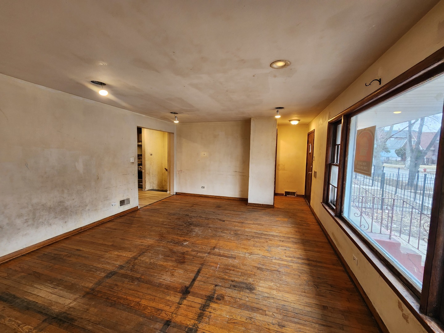 143 East 119th Street Chicago, IL 60628 - Photo 4 of 18