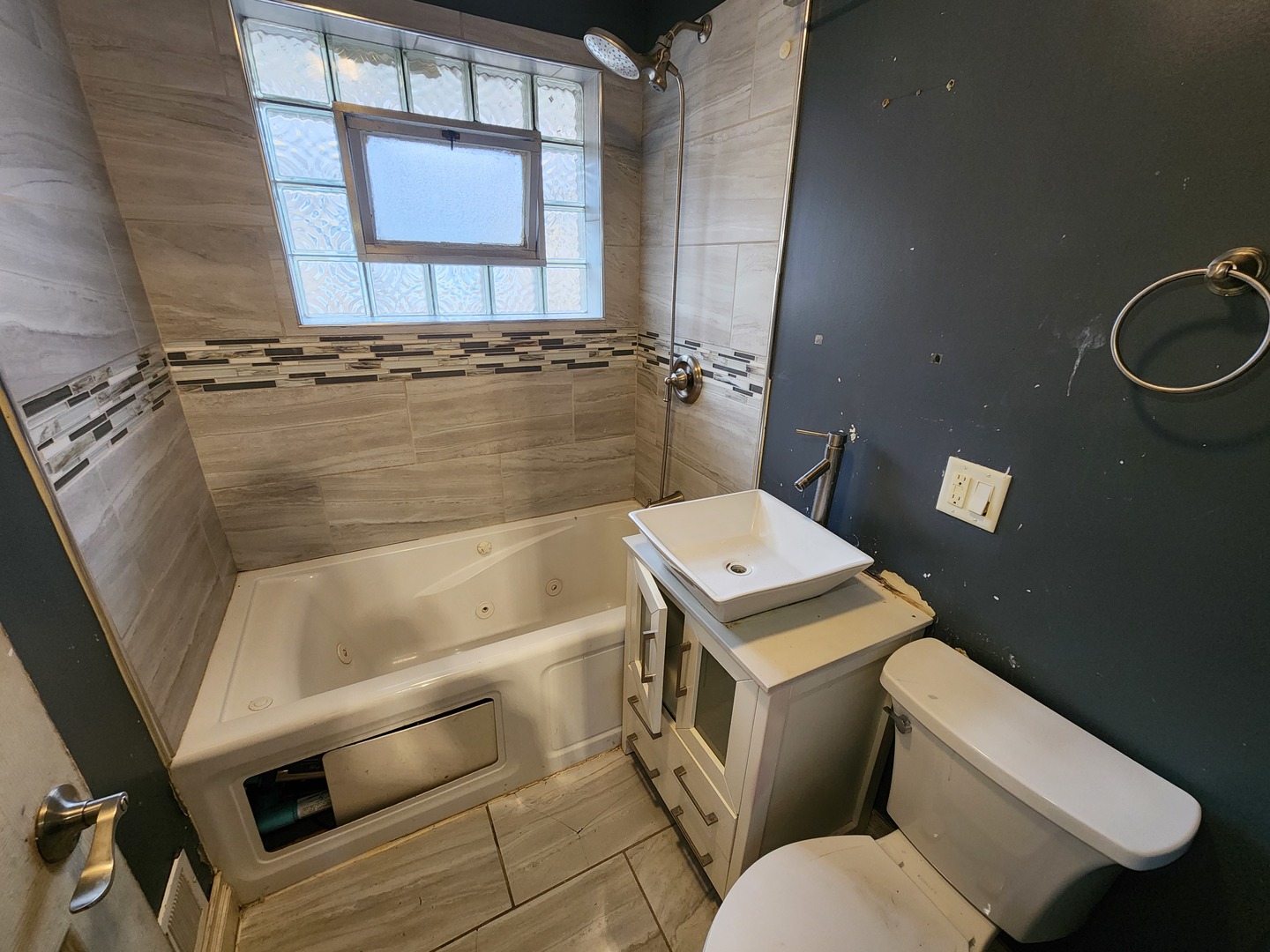 143 East 119th Street Chicago, IL 60628 - Photo 9 of 18
