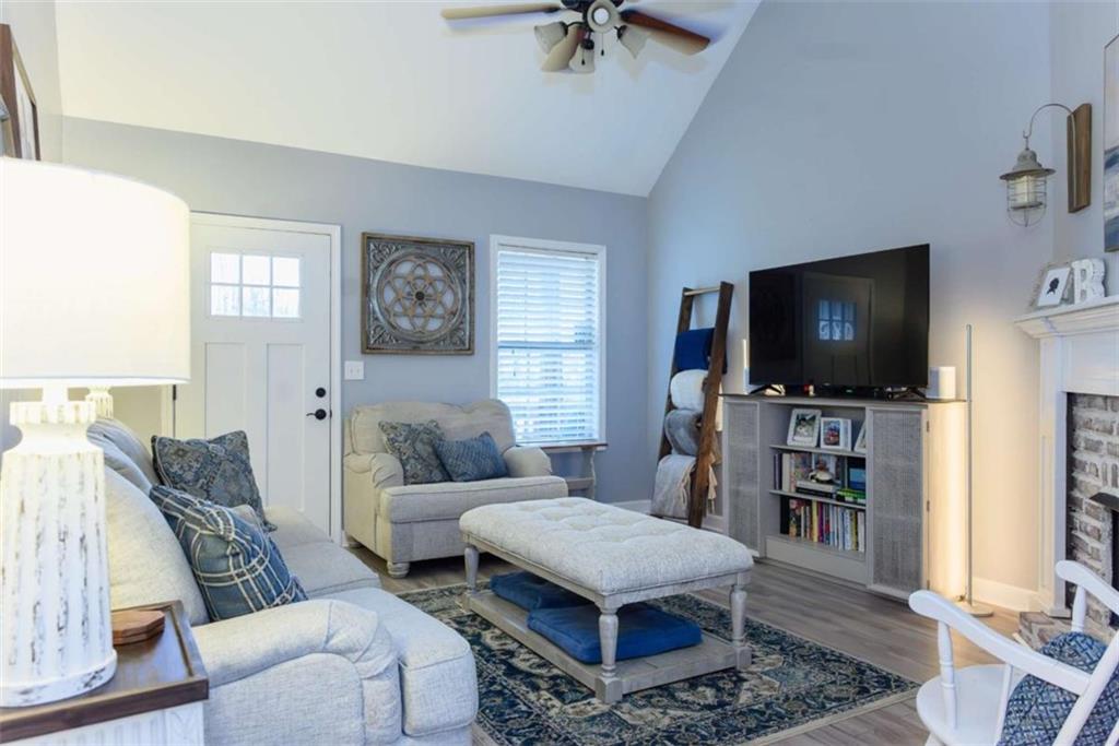 358 Talon Drive Southeast Rydal, GA 30171 - Photo 2 of 27