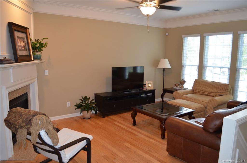 582 6th Baxter Crossing, Unit 20 Fort Mill, SC 29708 - Photo 3 of 14