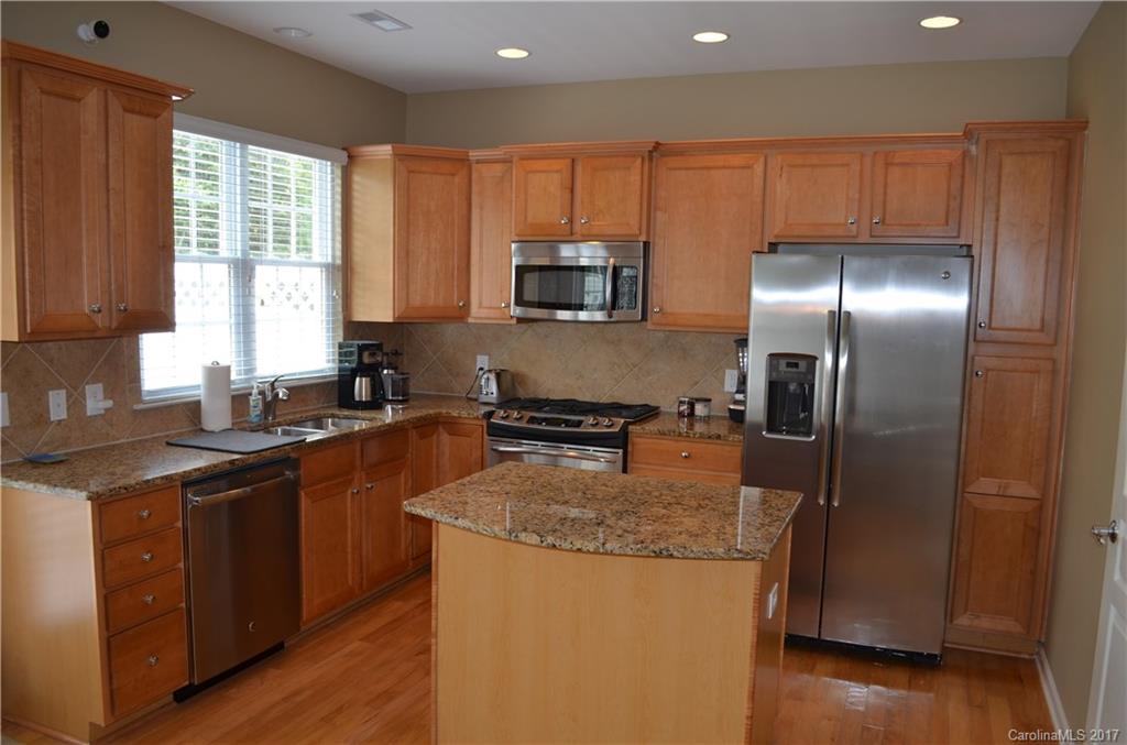 582 6th Baxter Crossing, Unit 20 Fort Mill, SC 29708 - Photo 5 of 14