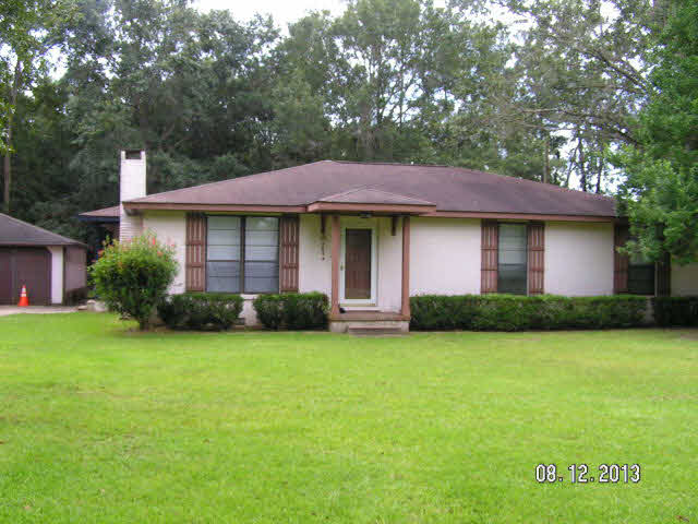 717 West Section Avenue Foley, AL 36535 - Photo 1 of 1