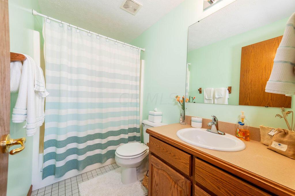 2539 Rengert Road Waldo, OH 43356 - Photo 42 of 56 Guest Batroom