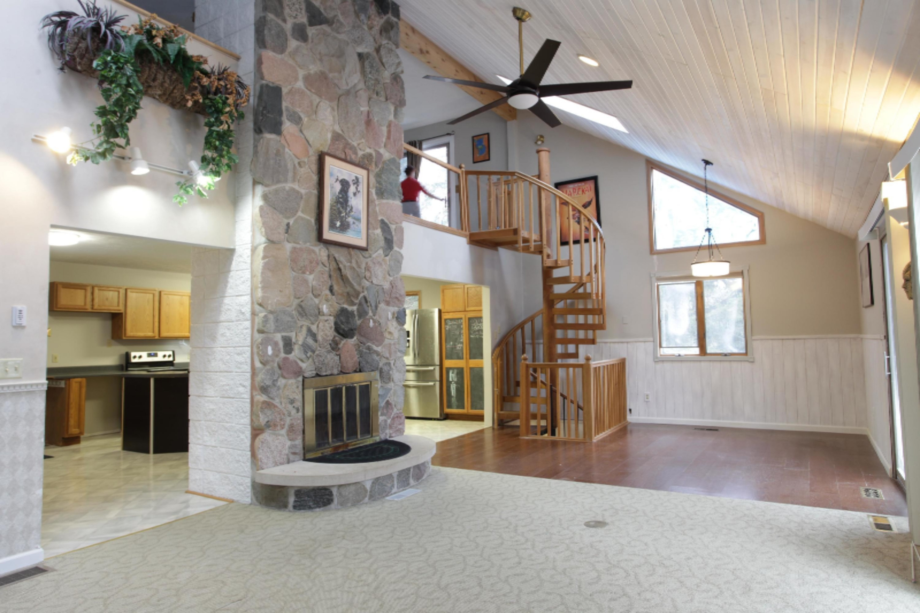 2843 Kiser Road Middleville, MI 49333 - Photo 13 of 49 25