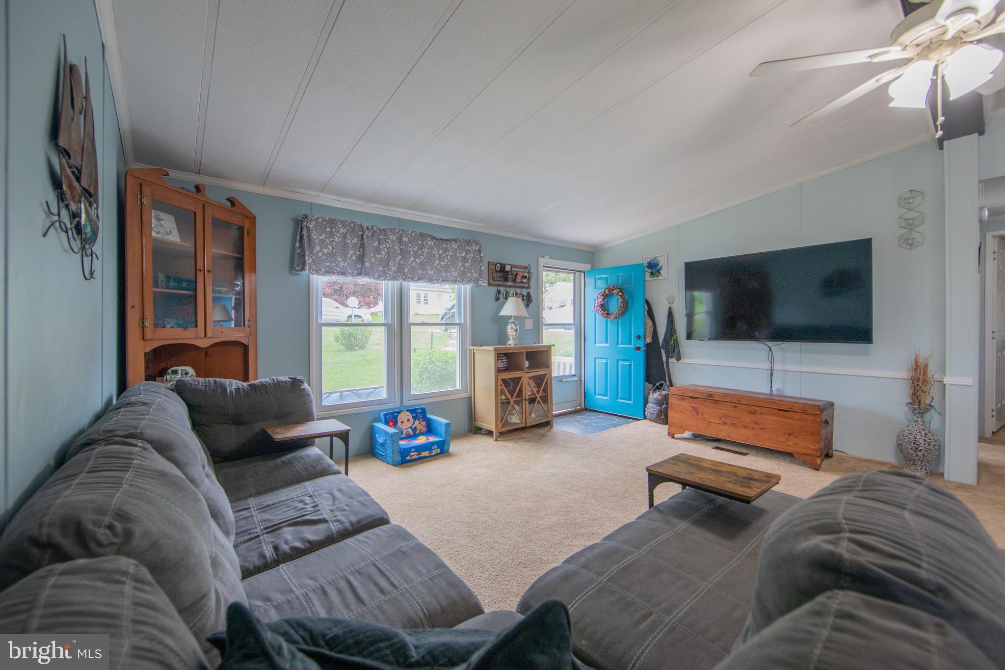 1046 Appleville Road West Chester, PA 19380 - Photo 9 of 26 Living Rom