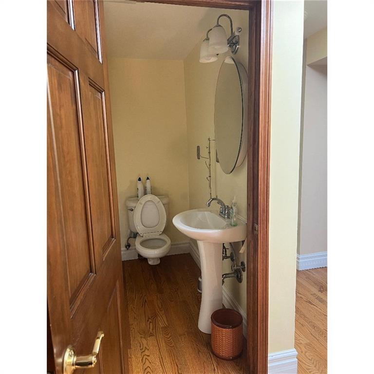607 Lindsay Road Carnegie, PA 15106 - Photo 20 of 30 Gallery Image 20