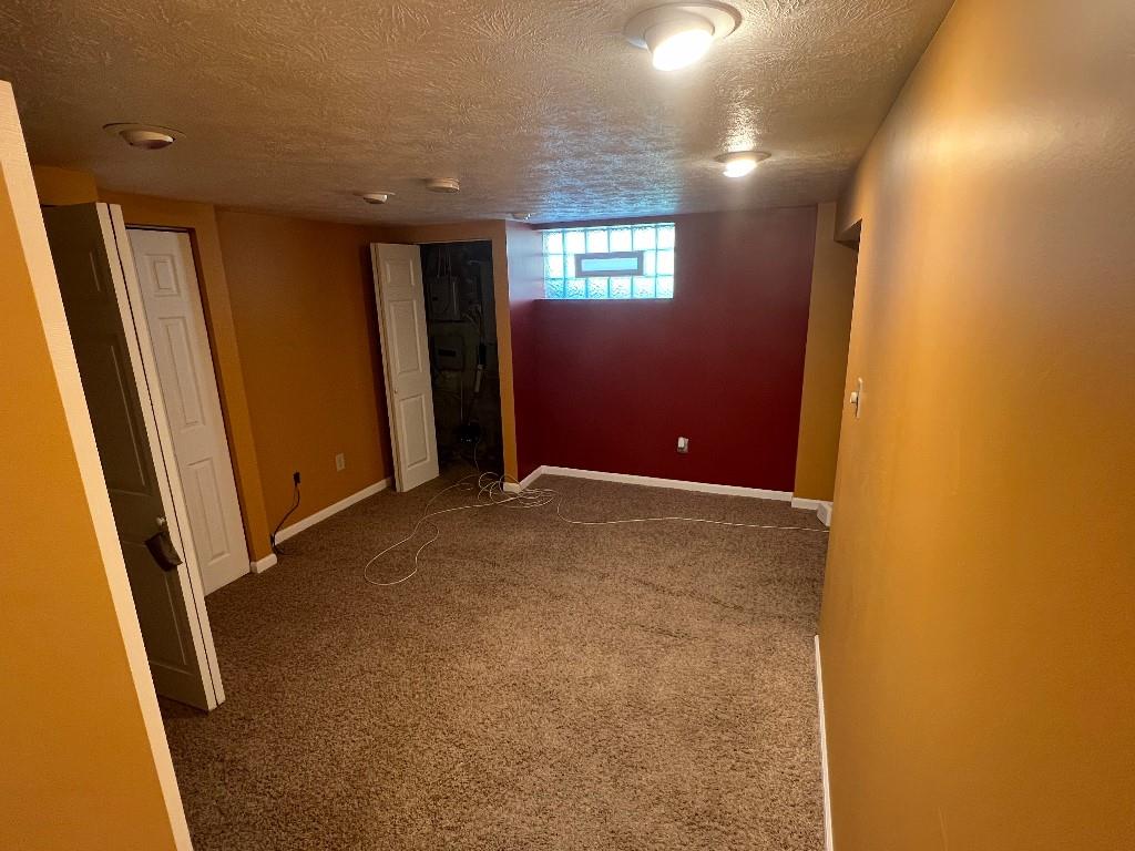 607 Lindsay Road Carnegie, PA 15106 - Photo 23 of 30 Gallery Image 23