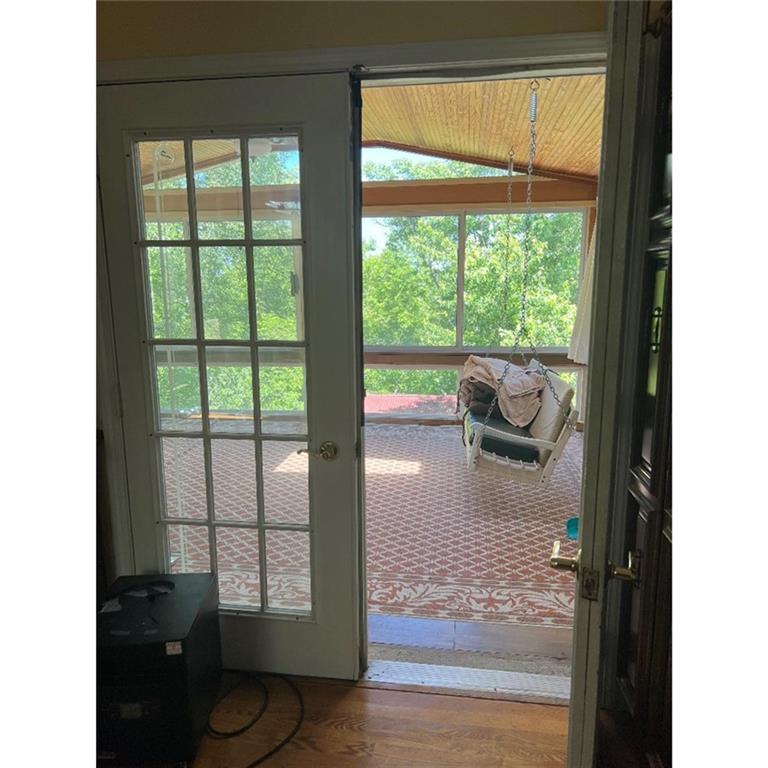 607 Lindsay Road Carnegie, PA 15106 - Photo 25 of 30 Gallery Image 25