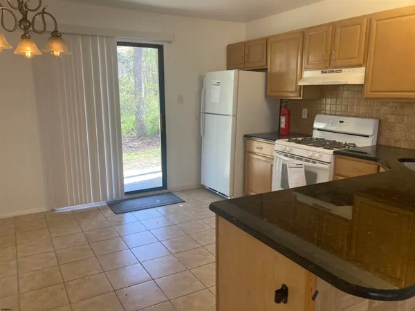 $2,000 | 4520 Concord Place, Unit 4520, Mays Landing, NJ 08330