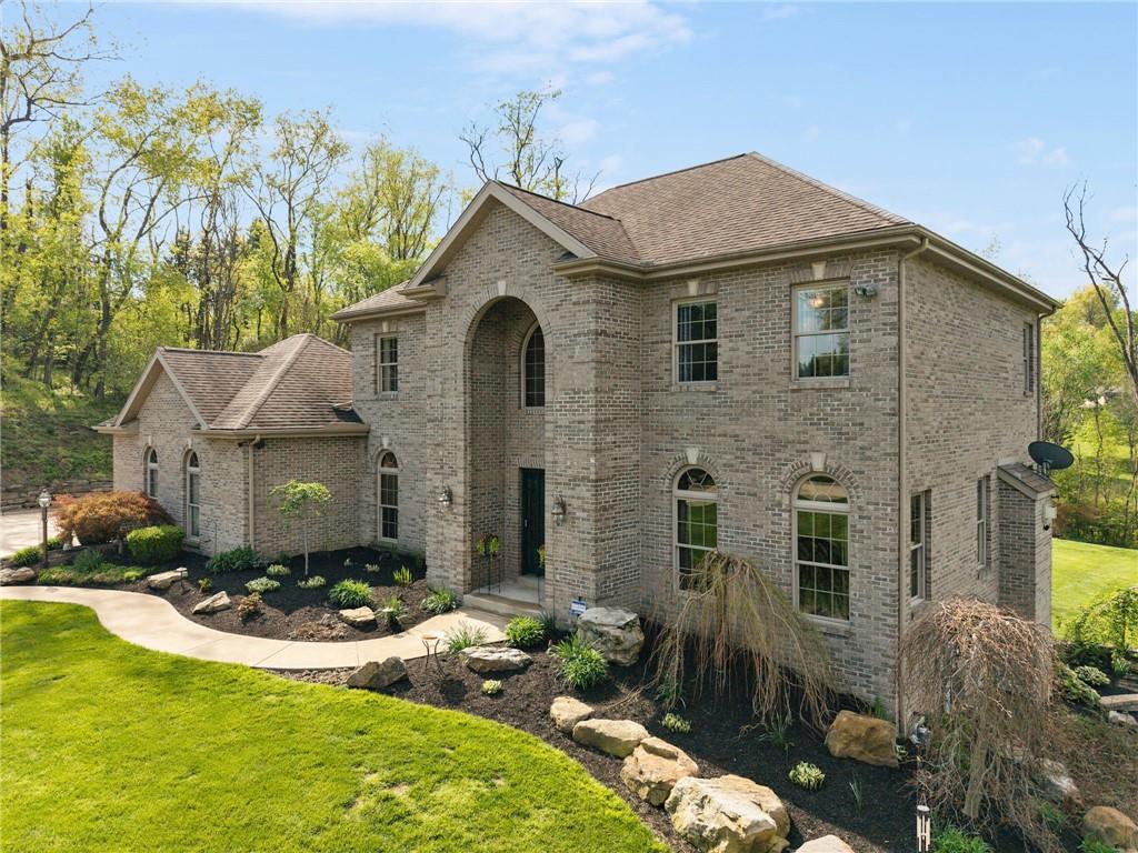 1098 Government Road Irwin, PA 15642 - Photo 4 of 50