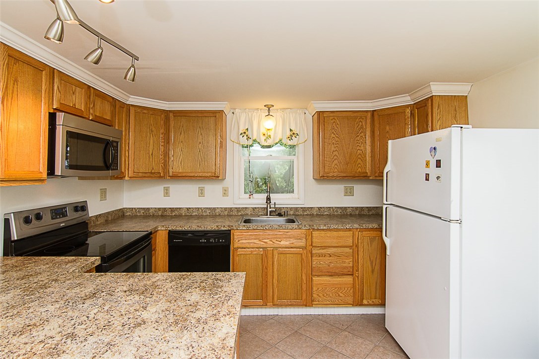 85 Church Street Woonsocket, RI 02895 - Photo 3 of 18 Gallery Image 3