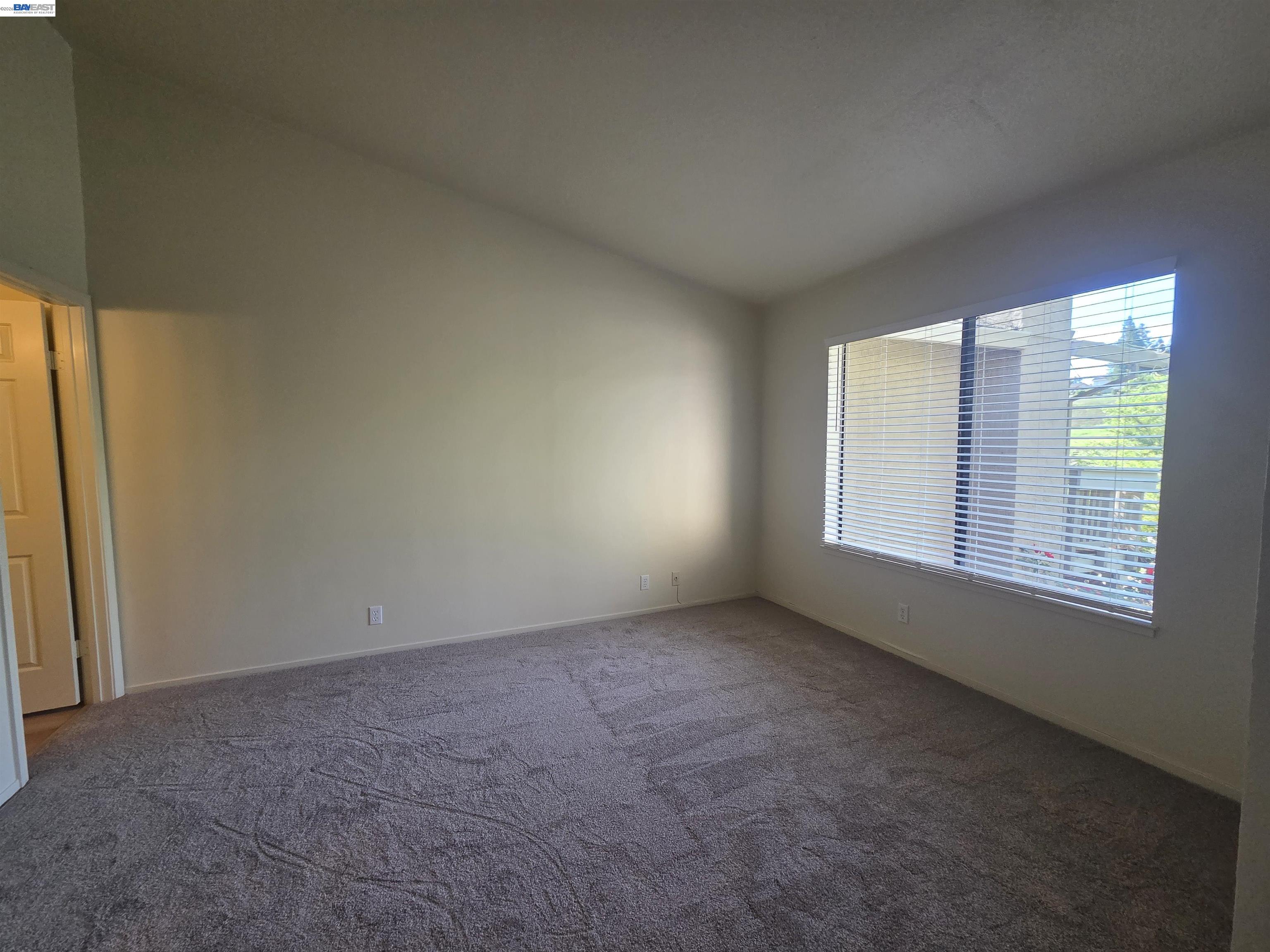 San Ramon San Ramon, CA 94582 - Photo 20 of 30 an empty room with a window