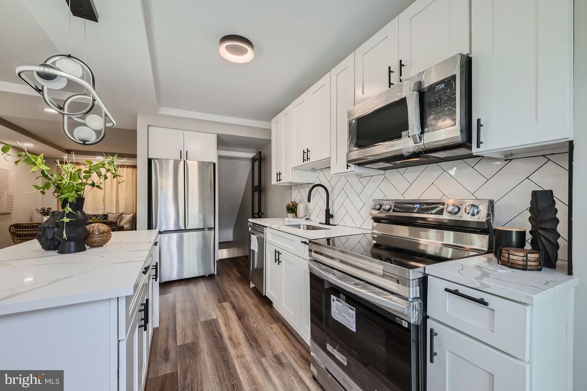 4428 Manorview Road Baltimore, MD 21229 - Photo 12 of 28 Gallery Image 12