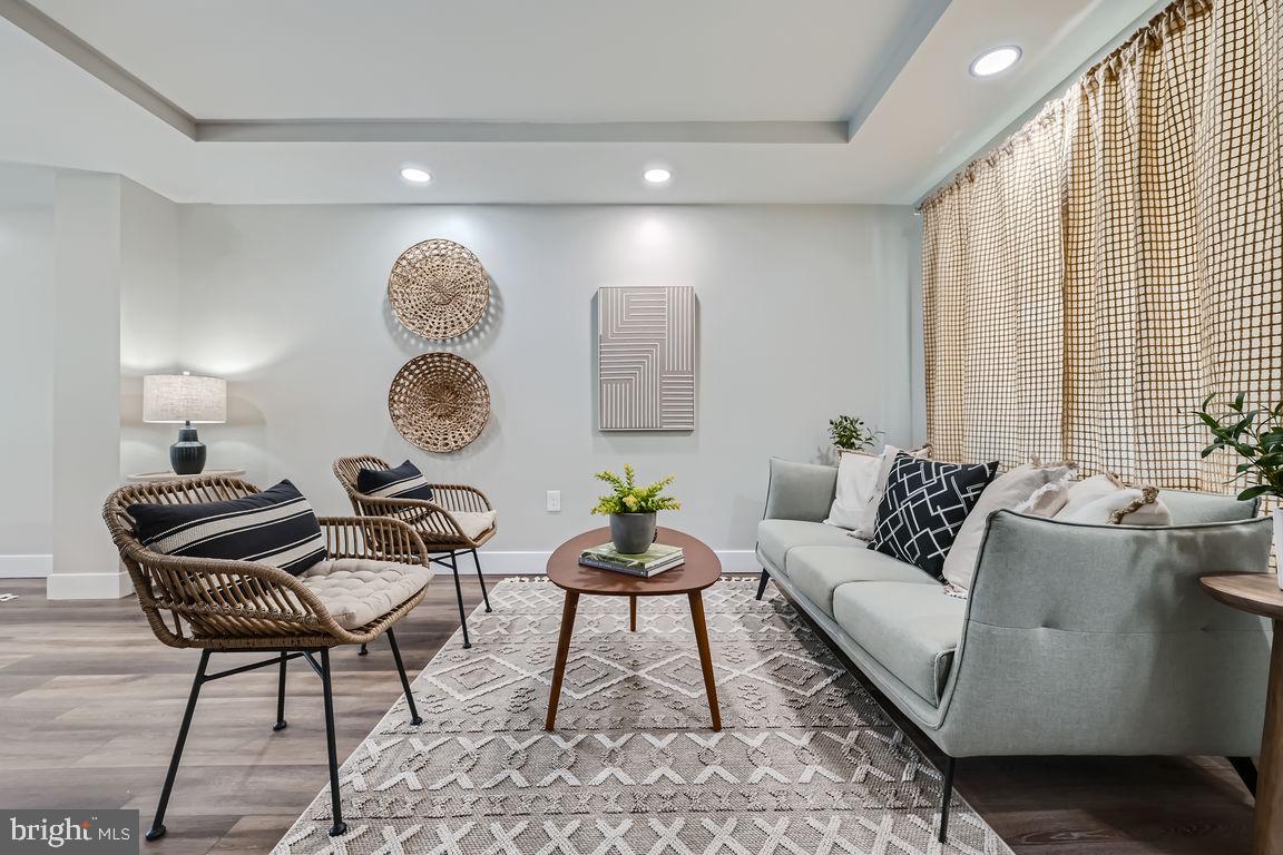 4428 Manorview Road Baltimore, MD 21229 - Photo 8 of 28 Gallery Image 8