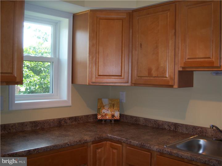 215 Greendale Road Philadelphia, PA 19154 - Photo 6 of 13