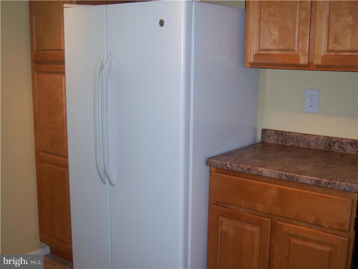 215 Greendale Road Philadelphia, PA 19154 - Photo 8 of 13