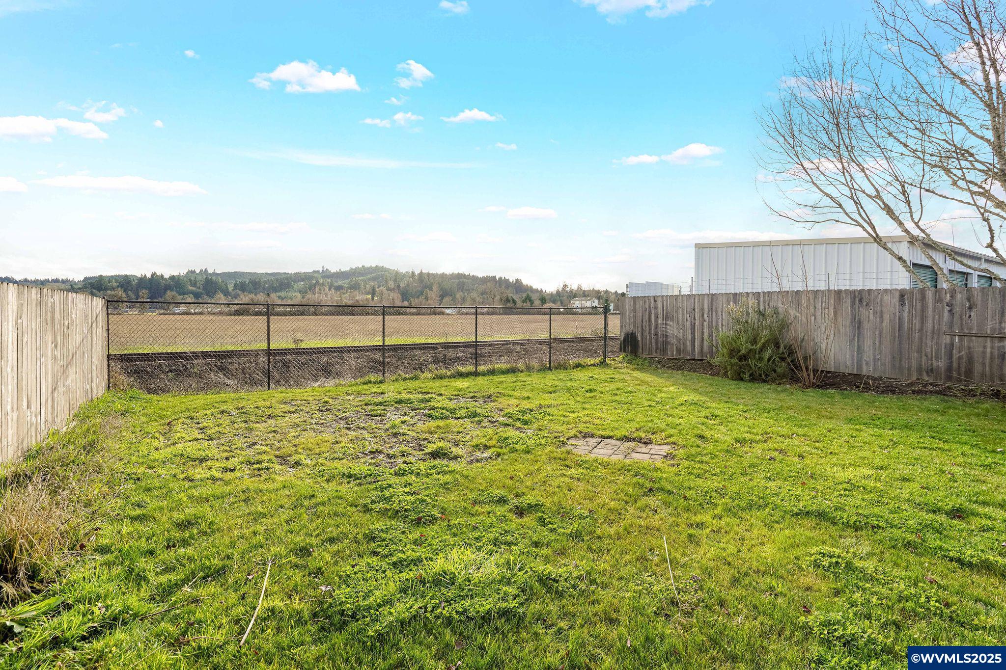 1503 Southeast Jonathan Avenue Dallas, OR 97338 - Photo 38 of 39