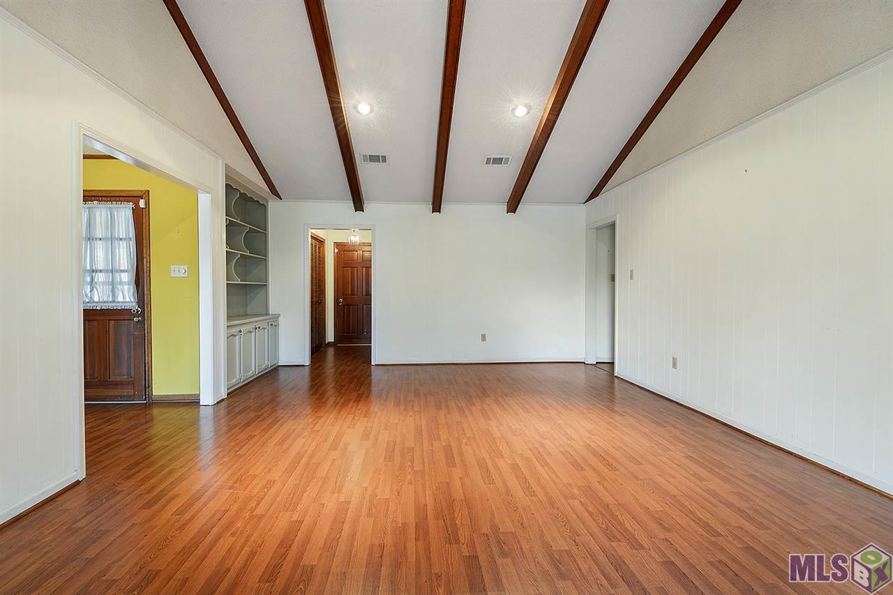 9955 Buttercup Drive Baton Rouge, LA 70809 - Photo 3 of 11