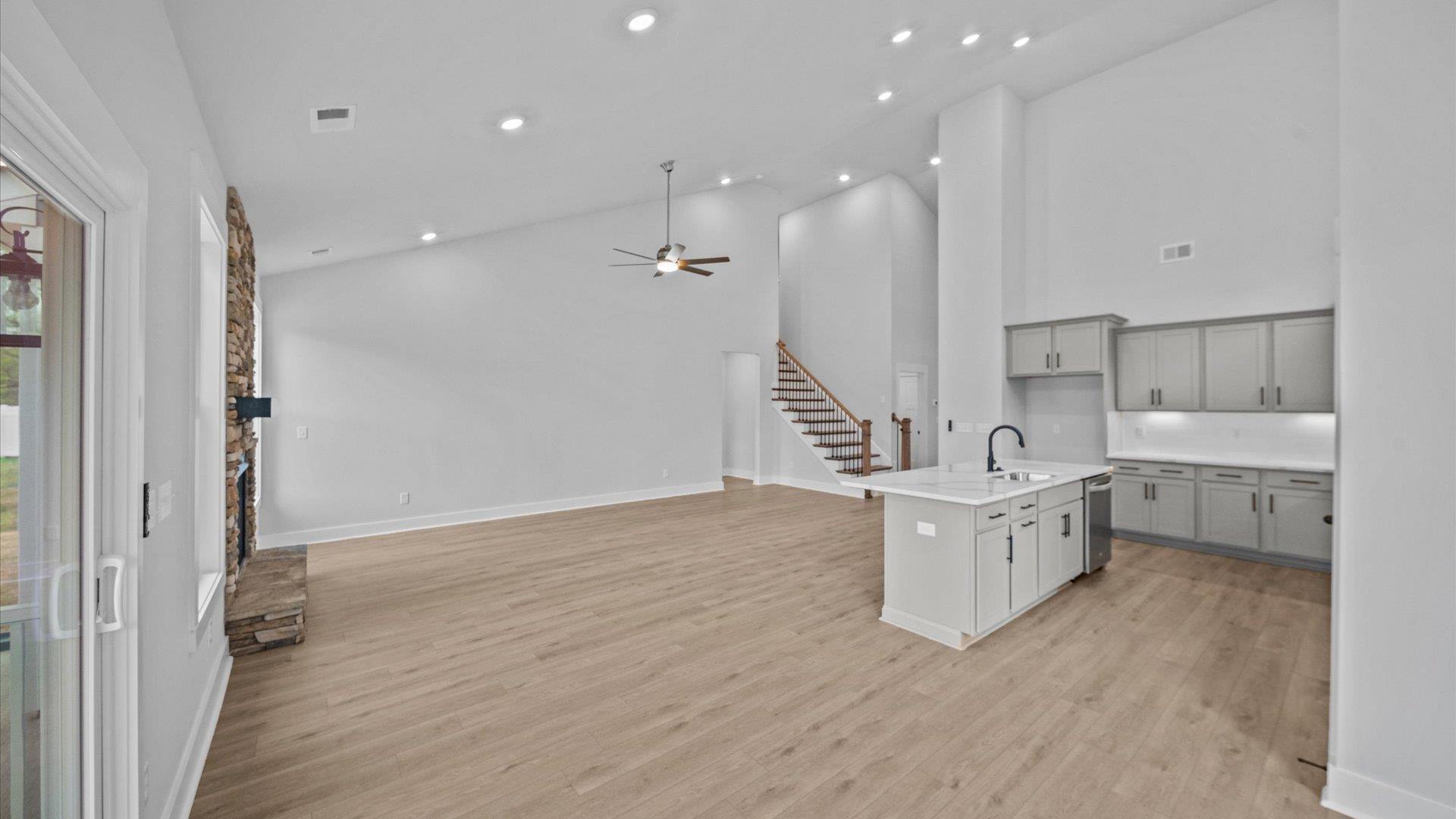 814 Rodin Road Moore, SC 29369 - Photo 10 of 33 Gallery Image 10