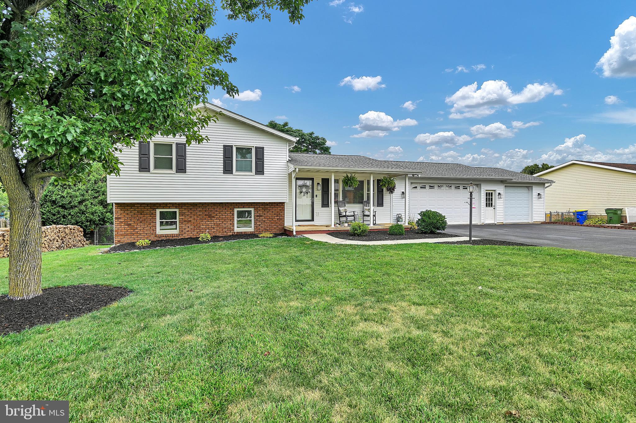 90 Fox Run Road Hanover, PA 17331 - Photo 3 of 45