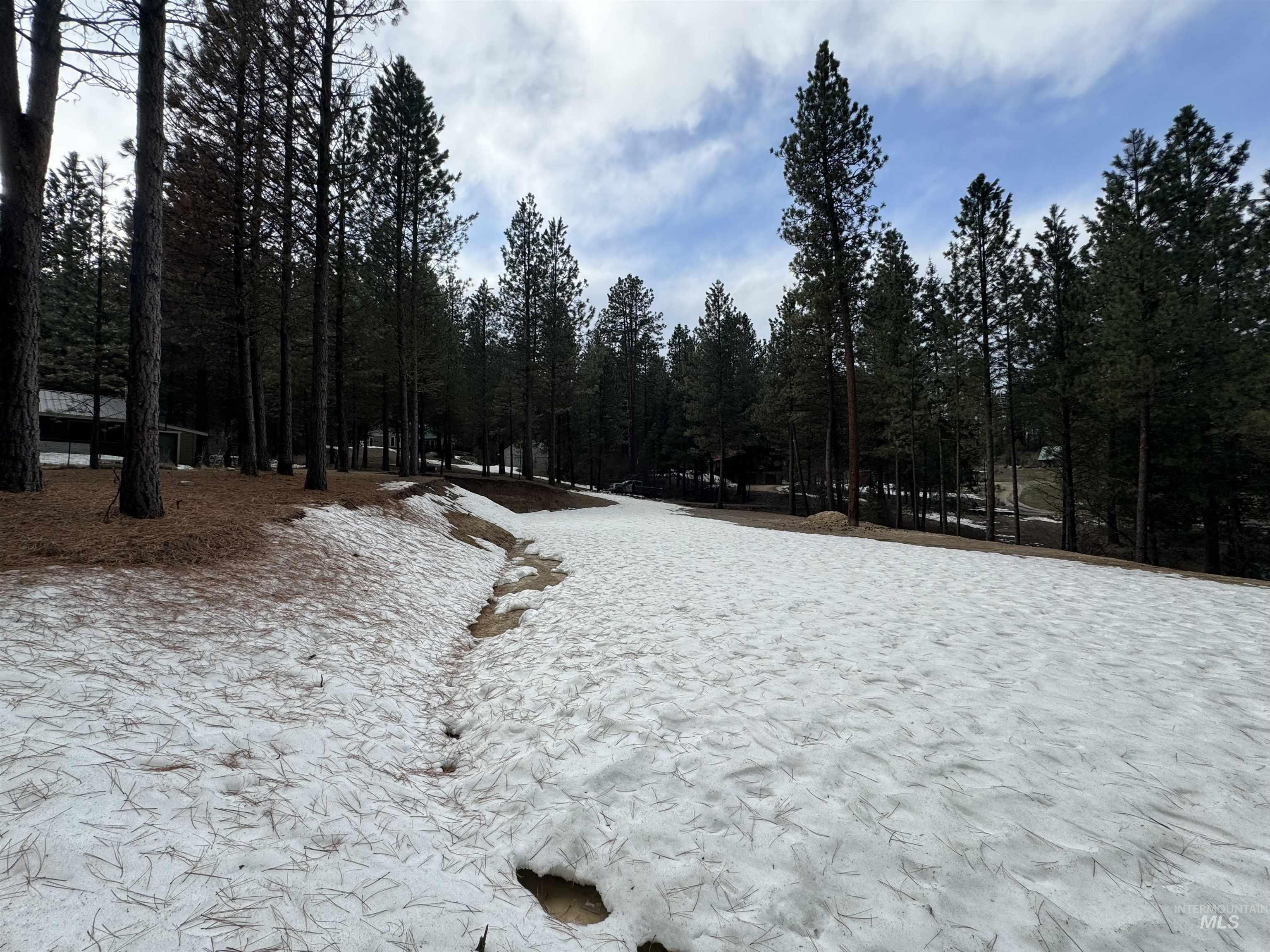 2 Valley High Road Garden Valley, ID 83622 - Photo 15 of 22 View of snowy yard