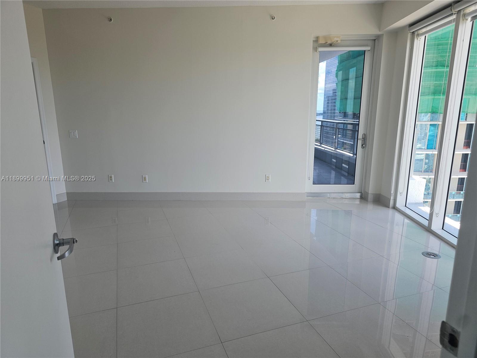 60 Southwest 13th Street, Unit 1900 Miami, FL 33130 - Photo 15 of 95 Master Bdrm