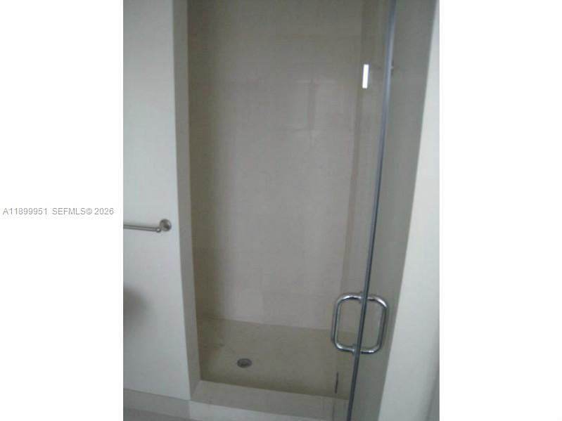 60 Southwest 13th Street, Unit 1900 Miami, FL 33130 - Photo 20 of 96 Master Bdrm Shower