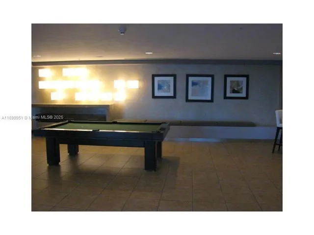 $609,900 | 60 Southwest 13th Street, Unit 1900, Miami, FL 33130
