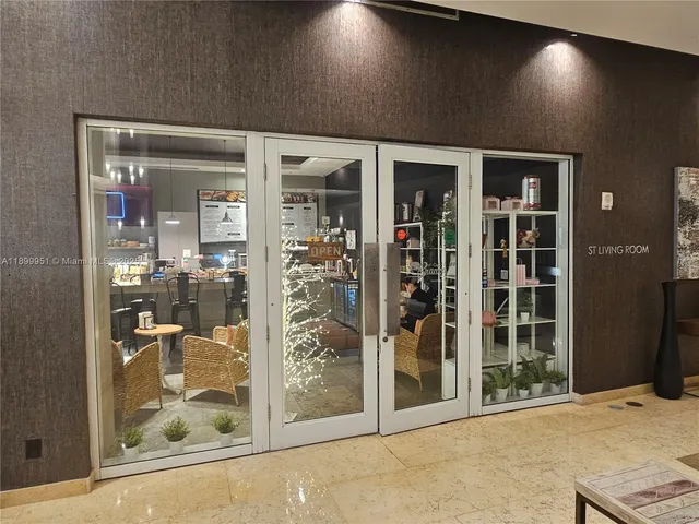 $609,900 | 60 Southwest 13th Street, Unit 1900, Miami, FL 33130