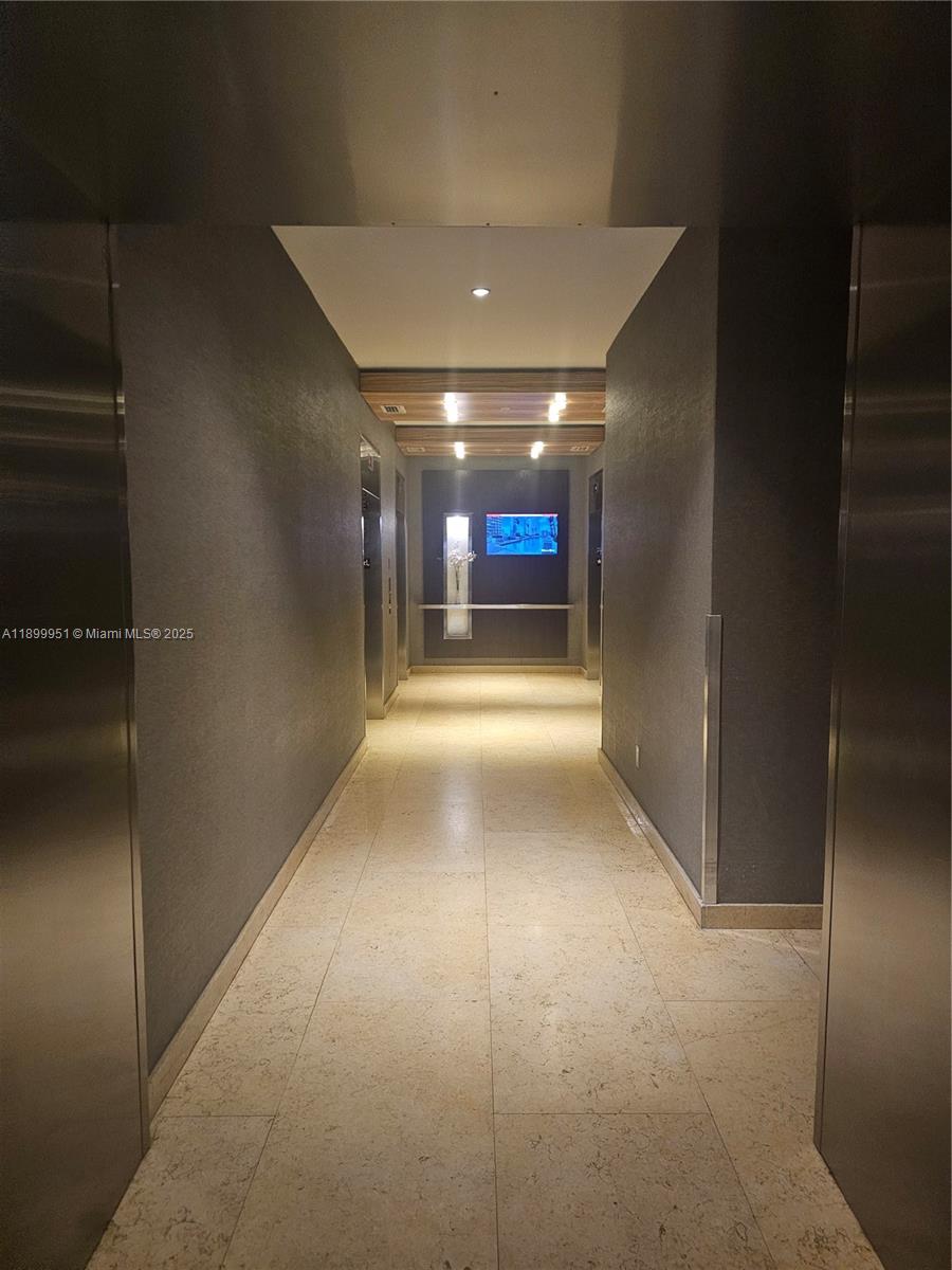 60 Southwest 13th Street, Unit 1900 Miami, FL 33130 - Photo 80 of 95