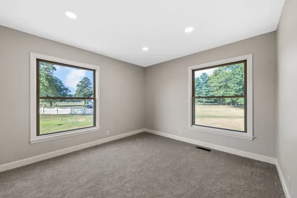 $439,900 | 1345 Shallow Lake Circle, Hopkinsville, KY 42240