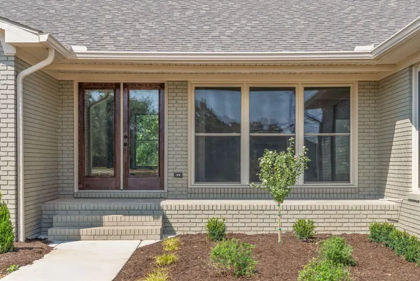 $439,900 | 1345 Shallow Lake Circle, Hopkinsville, KY 42240