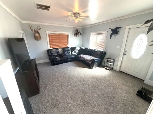 $128,900 | 121 South Merrill Street, Preston, IA 52069