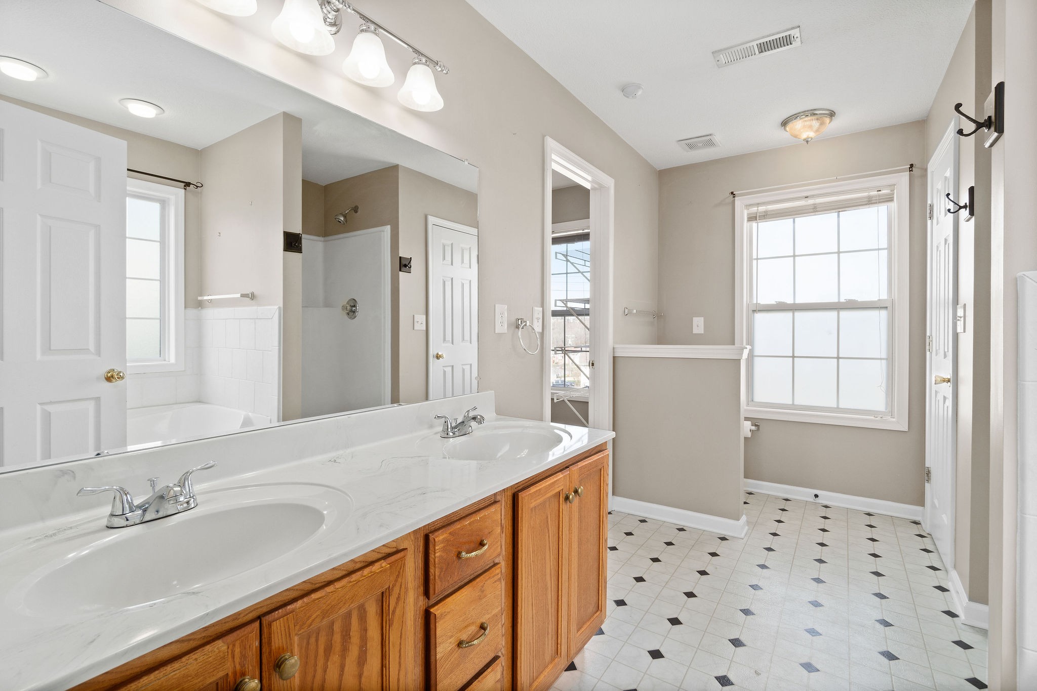 3393 Shivas Road Clarksville, TN 37042 - Photo 21 of 37 Gallery Image 21