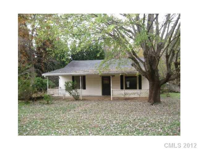 2942 Gates Road Lincolnton, NC 28092 - Photo 1 of 10 Gallery Image 1